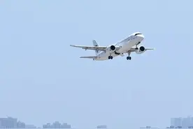 百图回顾 | C919的高光时刻🤩图片