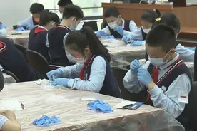 神奇化学在哪里？家门口的“酷炫化学实验室”带你开启探索之旅图片