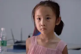 江苏一小学老师记录学生6年样貌变化，从懵懂稚童到翩翩少年图片