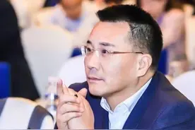 航旅启示录 春秋航空:飞机只有在天上飞才赚钱图片