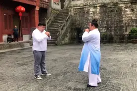 蒙古国外宾体验武当功夫，感慨“中国文化魅力无穷”视频封面