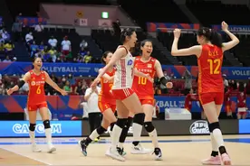 中国女排3:2险胜巴西队取得世界女排联赛“开门红”图片