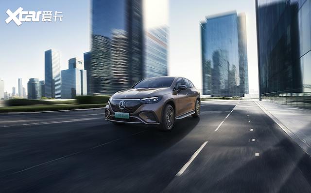 EQE纯电SUV自降身价 奔驰EQ硬起来了？
