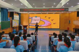 “祝你早日康复”，长沙这群小学生手写祝福信，送给病房里的孩子们图片