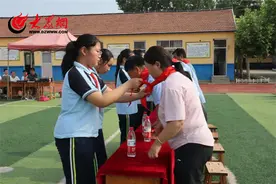 罗都屯小学举办庆六一文艺汇演活动图片