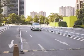 一通通电话解决一件件诉求图片