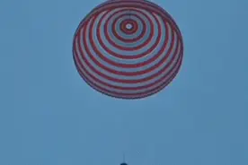 神舟十五号航天员安全到家，“精准刹车”是这样实现的图片