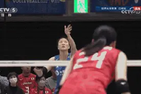祝贺！中国女排3比0击败日本队图片