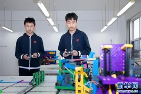 新华网｜以阳光之心，育阳光之人——专访北京教育学院附属中学校长陈真图片