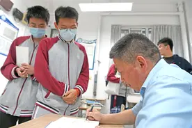 安徽淮南：高三“最后一课”图片