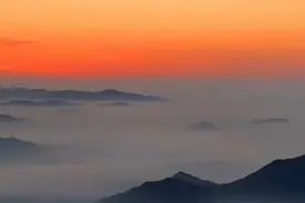 果然视频｜气势磅礴，太壮观！10秒带你感受泰山云海日出图片