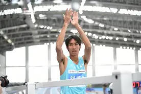 刘德助跑出中国男子1500米历史前十好成绩图片
