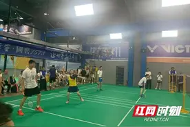 湖南财工职院在2023年第二届湖南省职工羽毛球嘉年华活动（衡阳站）比赛中喜获佳绩图片