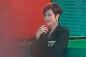 陈法蓉：不知足你就不会快乐，要快乐也不能原地踏步图片
