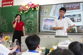 高考前一天，老师和同学们说着笑着就哭了！｜南方视频图片