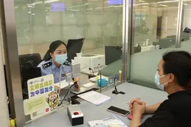 上海推出5项出入境便民措施，学生办证设夜间专场图片