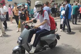 拒绝陪考,独立上阵！2023高考考生们更从容淡定图片