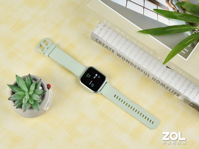 Apple Watch SE�¿� vs ���� Venu Sq2����ͼ�ͣ����ſ�Ҳ���Ժ�ʱ��