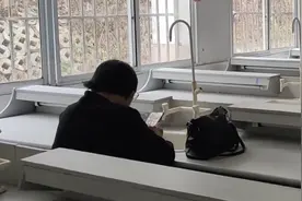 不忍与学生道别！高考结束后张桂梅又"躲"了起来视频封面