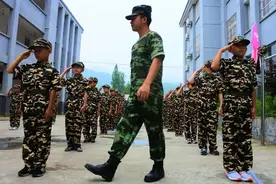 如何磨练孩子心性？特战精英成长营 低价高质 不容错过图片