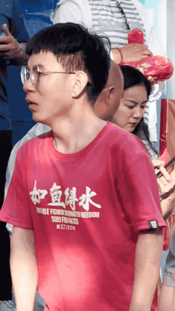 母子考场外相拥感动全网，他心仪的大学说……