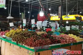 实现“荔枝自由”！荔枝身价“大跳水”，最低4.5元/斤图片