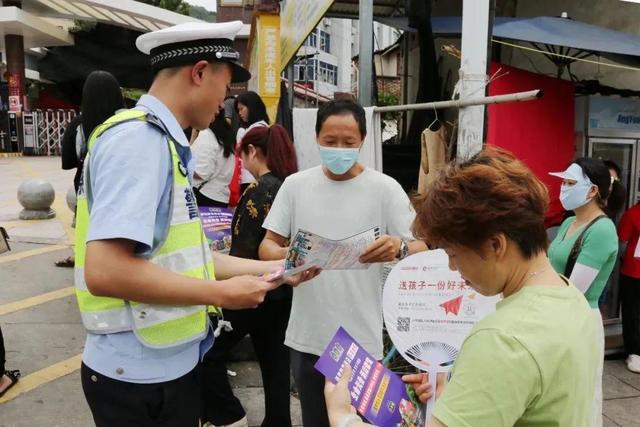 5月酒驾数据新出炉，福建一男子被查后痛哭，担心影响孩子！
