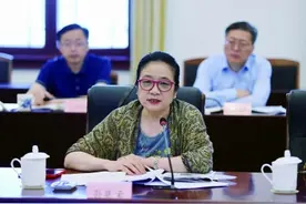 用手中的毛笔记言录史，赓续文脉图片