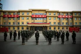聚焦练兵场丨高清大图直击比武现场，感受后装“精兵”的“真”功夫！图片