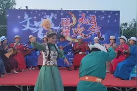 博乐市：点燃烟火气，温暖“邻”距离图片