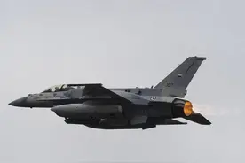 F16战斗机入局，将怎样改变俄乌战场？丨看天下图片