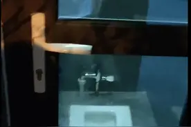 太原“透明公厕”已整改，公厕猎奇之风也该改改了图片