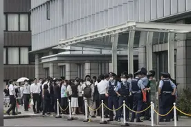 审理安倍枪击案的法院收到请愿书！一民间组织要求轻判嫌疑人图片