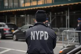 纽约禁市民公共场所饮酒：警方去年开万张罚单 成“创收”主要方式图片