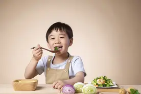 儿童不应该只吃素图片