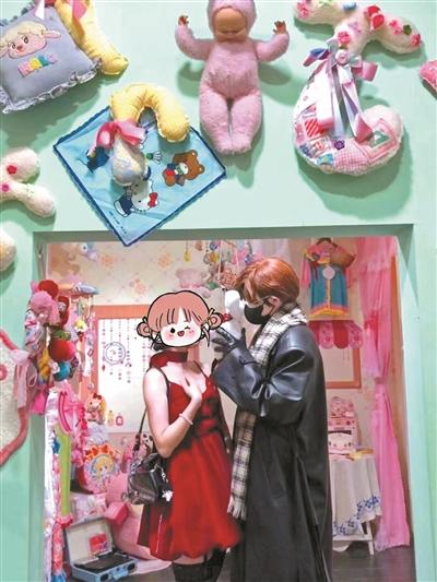 与二次元角色线下见面 “定制”一场梦幻约会