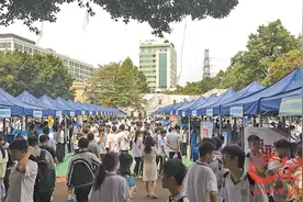 广东技校生的就业季：多个饭碗等一个人 企业高薪抢人图片