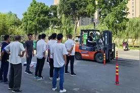 沈巷镇：提技能 稳就业！叉车培训拓宽就业路图片