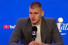 约基奇谈到自己在第41顺位才被选中：别看不起胖子图片