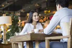 年轻人“不婚”调查②80后“单身贵族”：谁会不憧憬爱情呢？图片