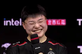 复出首秀终结队伍三连败，Uzi赛后含泪说值得图片