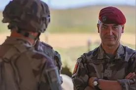 法国陆军司令：为下一场战争做准备图片