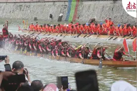 视频｜超燃！广州千年古村上演龙舟竞渡，12条队伍出战图片