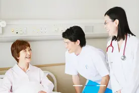IPO前搞股权激励，锦江电子俩实控人赚麻了！图片