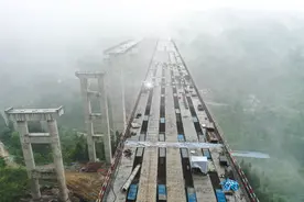（经济）贵州六安高速建设有序推进图片
