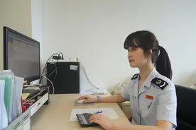 全省首笔跨境税费电子退库业务在光谷落地图片