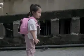 曾让全网心疼的脑瘫女孩豆豆，又一次让网友破防……图片