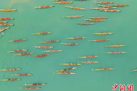 探访“龙舟之乡”湖南道县：龙船习俗袭千年 年轻人恋上“扒龙船”图片