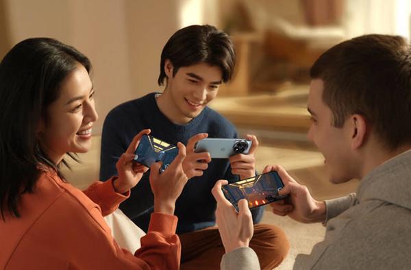 ����618���û� ���Ŀ��ֻ���Ȼֵ�������2000Ԫ