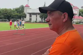 田径启蒙教练王顺法：寻找一粒种子 点亮一段人生图片